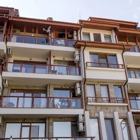 Hearth Of Sea View And Pool Lejlighed