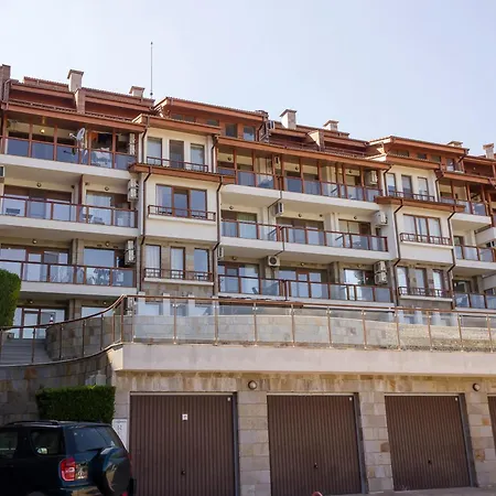 Hearth Of Sea View And Pool Lejlighed *